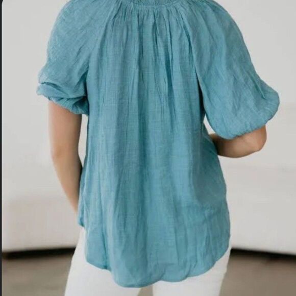 Perch By Blue Pepper Sage V Neck Blouse Size 1X EUC - Picture 9 of 9